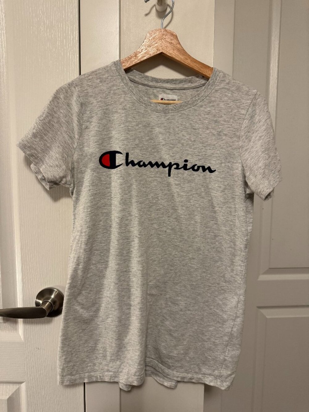 Champion Women's Grey T-Shirt | Size Small